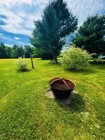 59 Karen Street Palmyra ME 04965