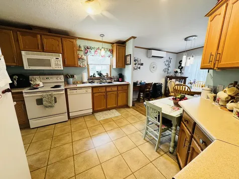 59 Karen Street Palmyra ME 04965
