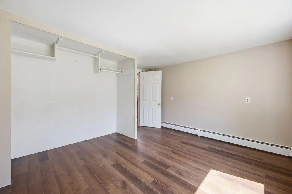 15 Ross Road Kennebunk ME 04043