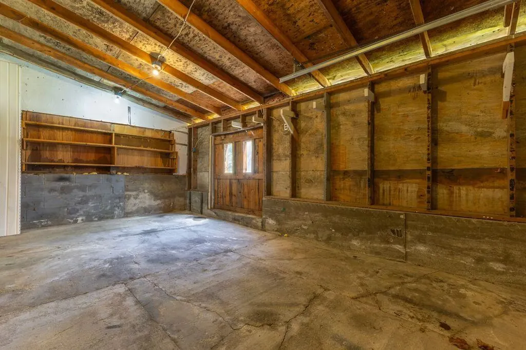 15 Ross Road Kennebunk ME 04043