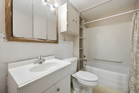 15 Ross Road Kennebunk ME 04043
