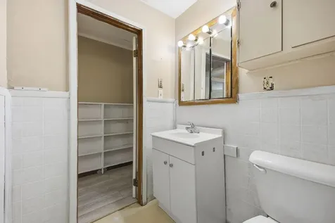15 Ross Road Kennebunk ME 04043