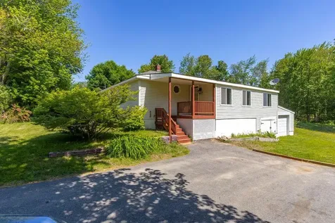 15 Ross Road Kennebunk ME 04043
