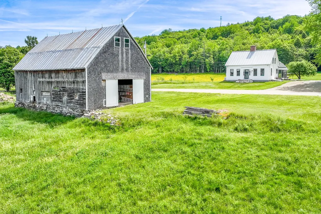 169 Upper Hostile Valley Road Liberty ME 04949