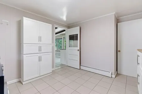 17 Apple Tree Lane Manchester ME 04351