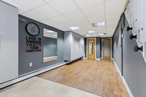 17 Apple Tree Lane Manchester ME 04351