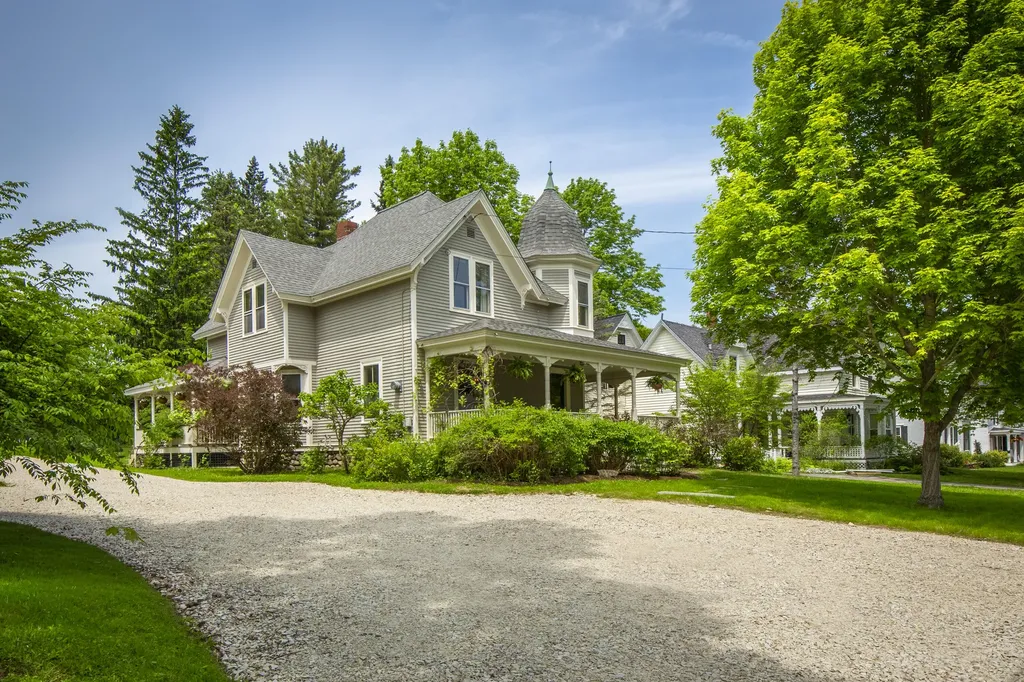 17 Union Street Camden ME 04843