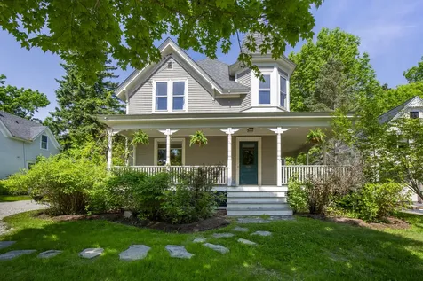 17 Union Street Camden ME 04843