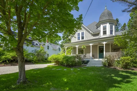 17 Union Street Camden ME 04843