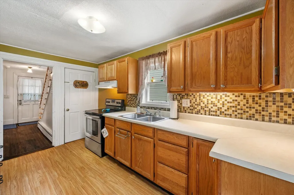342 Grove Street Bangor ME 04401
