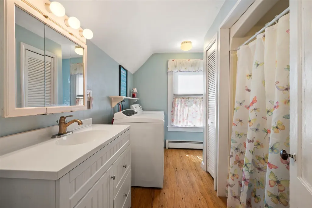 342 Grove Street Bangor ME 04401