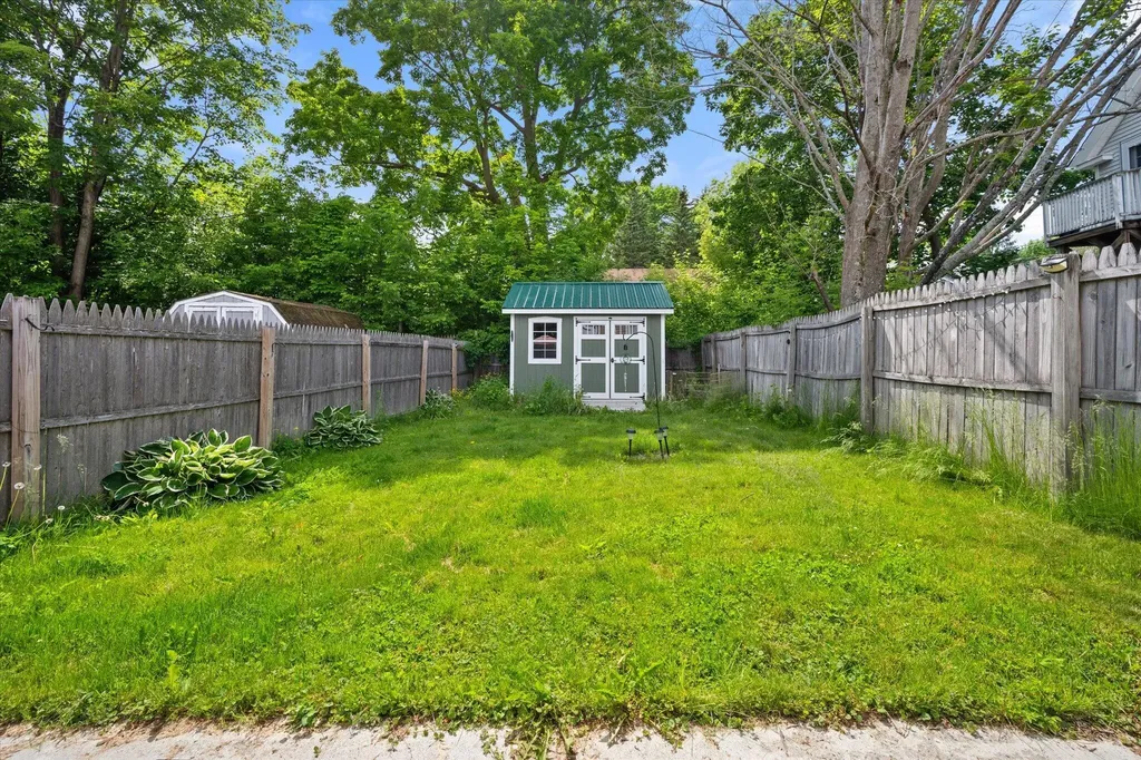 342 Grove Street Bangor ME 04401