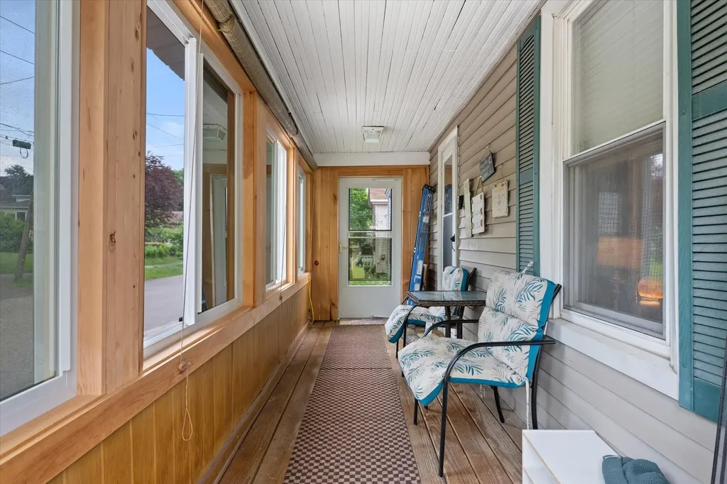 342 Grove Street Bangor ME 04401