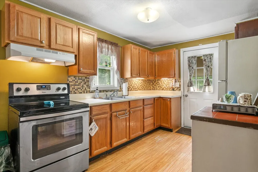 342 Grove Street Bangor ME 04401