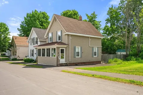 342 Grove Street Bangor ME 04401
