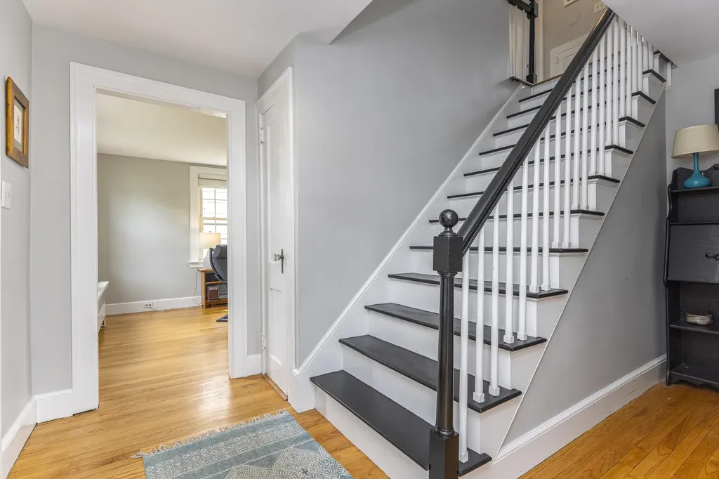 76 Edwards Street Portland ME 04102