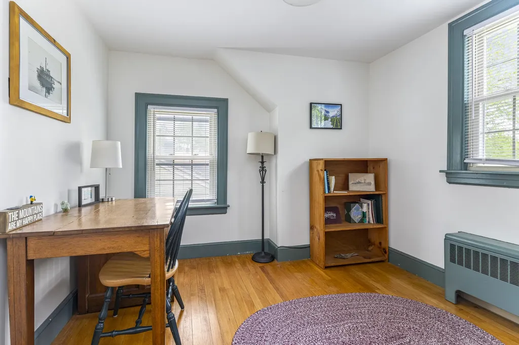 76 Edwards Street Portland ME 04102