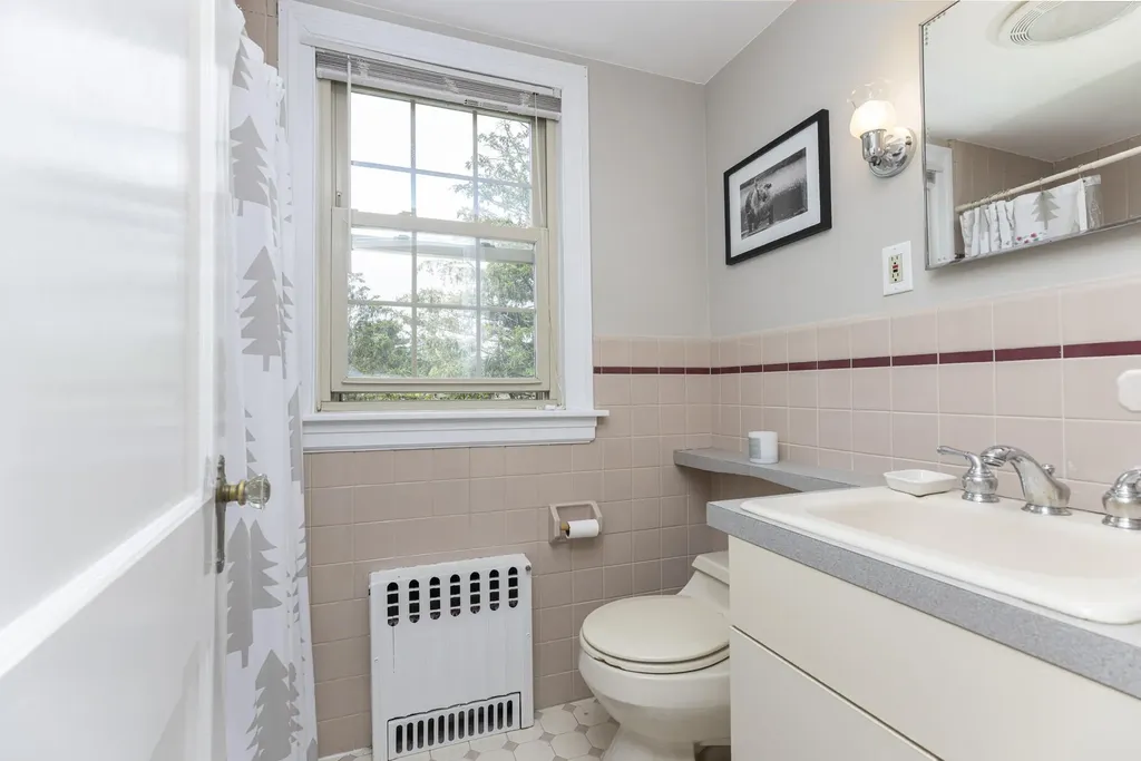 76 Edwards Street Portland ME 04102