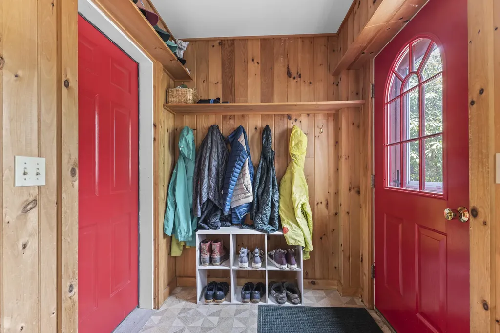 76 Edwards Street Portland ME 04102