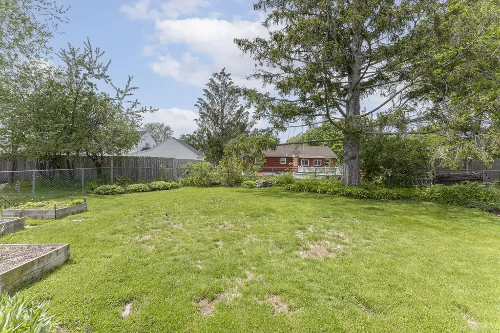 76 Edwards Street Portland ME 04102