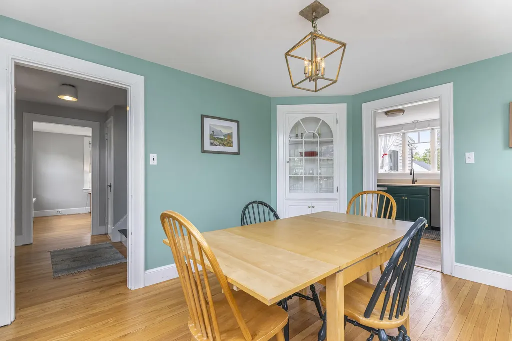 76 Edwards Street Portland ME 04102