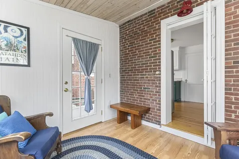 76 Edwards Street Portland ME 04102