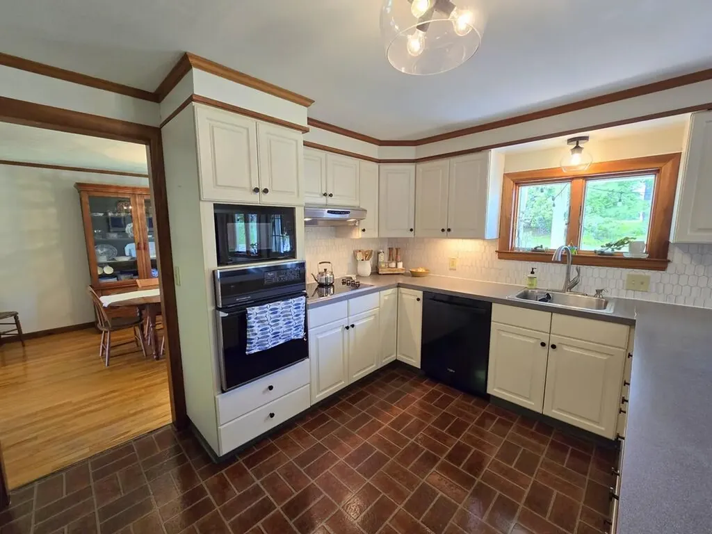 9 Bog Road New Portland ME 04961