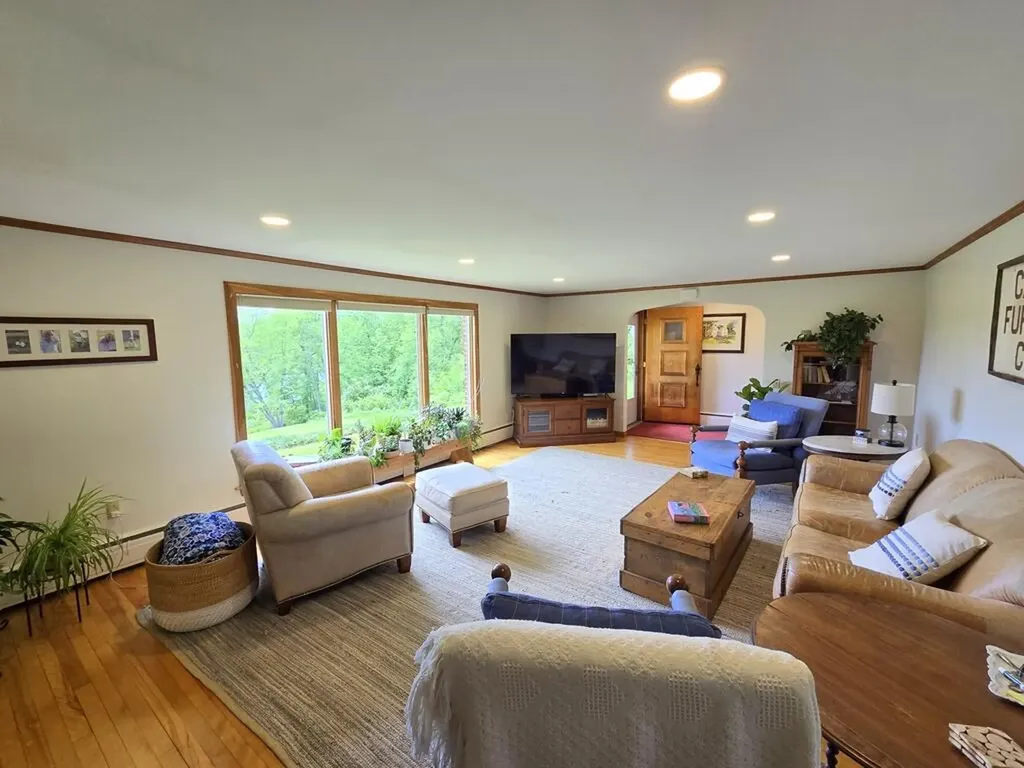9 Bog Road New Portland ME 04961