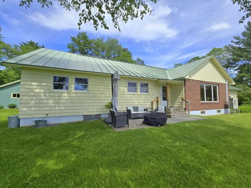 9 Bog Road New Portland ME 04961