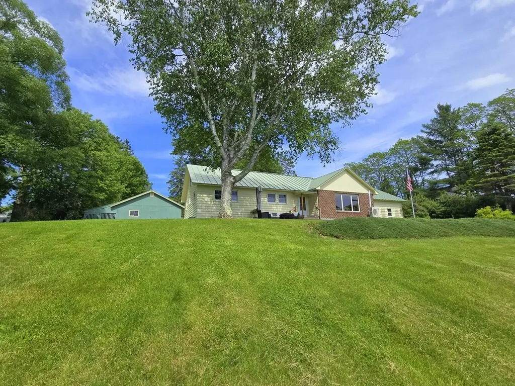 9 Bog Road New Portland ME 04961