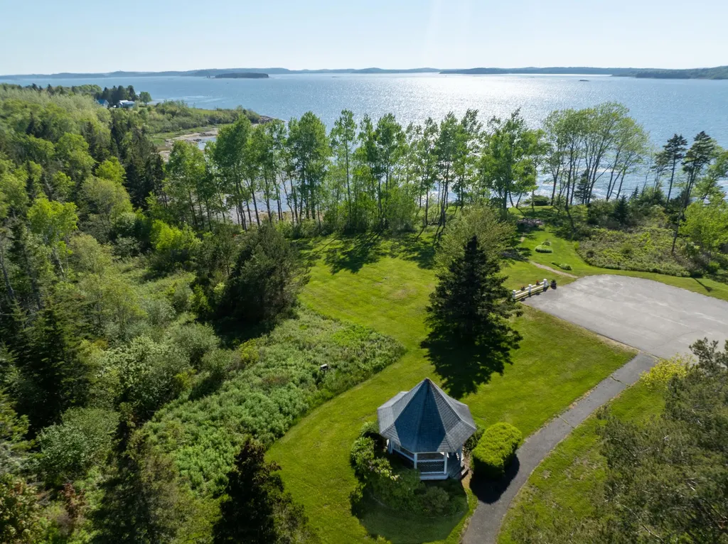 24 Beachwood Bay Drive Cutler ME 04626
