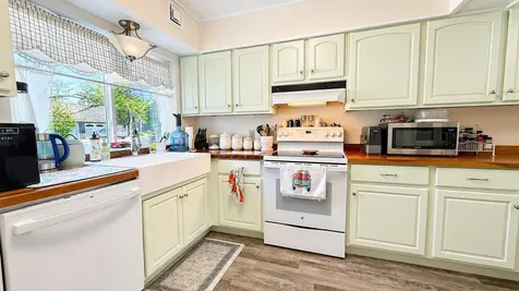24 Beachwood Bay Drive Cutler ME 04626