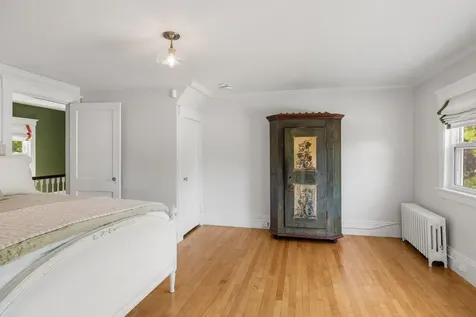 17 Traip Avenue Kittery ME 03904
