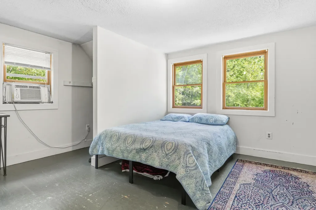 1238 Main Street Hartford ME 04220