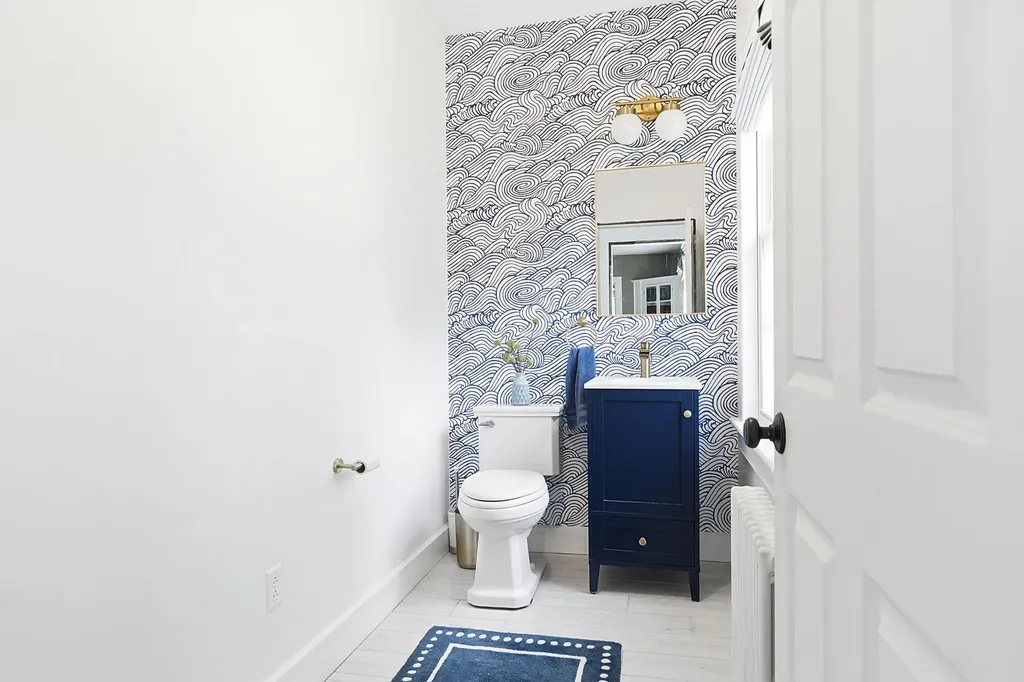 27 Hooper Street Wiscasset ME 04578