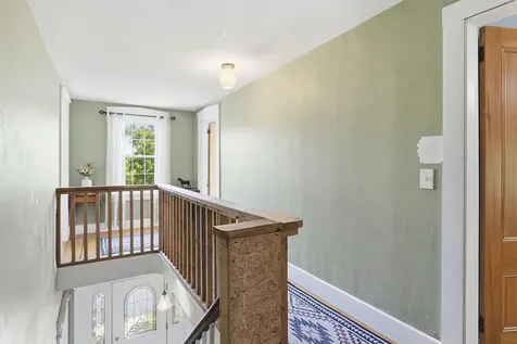 27 Hooper Street Wiscasset ME 04578