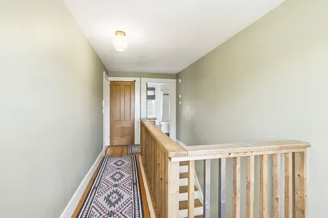 27 Hooper Street Wiscasset ME 04578