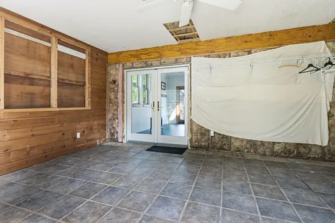 27 Hooper Street Wiscasset ME 04578