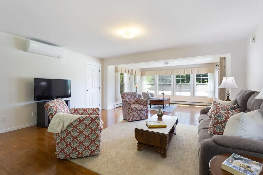 99 Vista Drive Auburn ME 04210