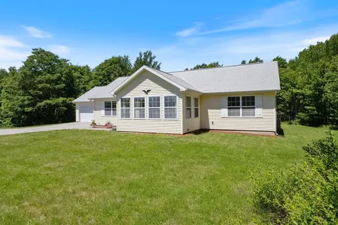 99 Vista Drive Auburn ME 04210