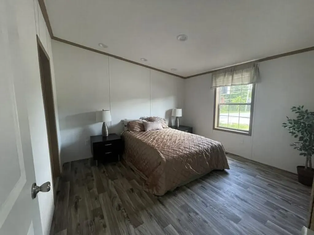 14 Lincoln Lane Livermore Falls ME 04254