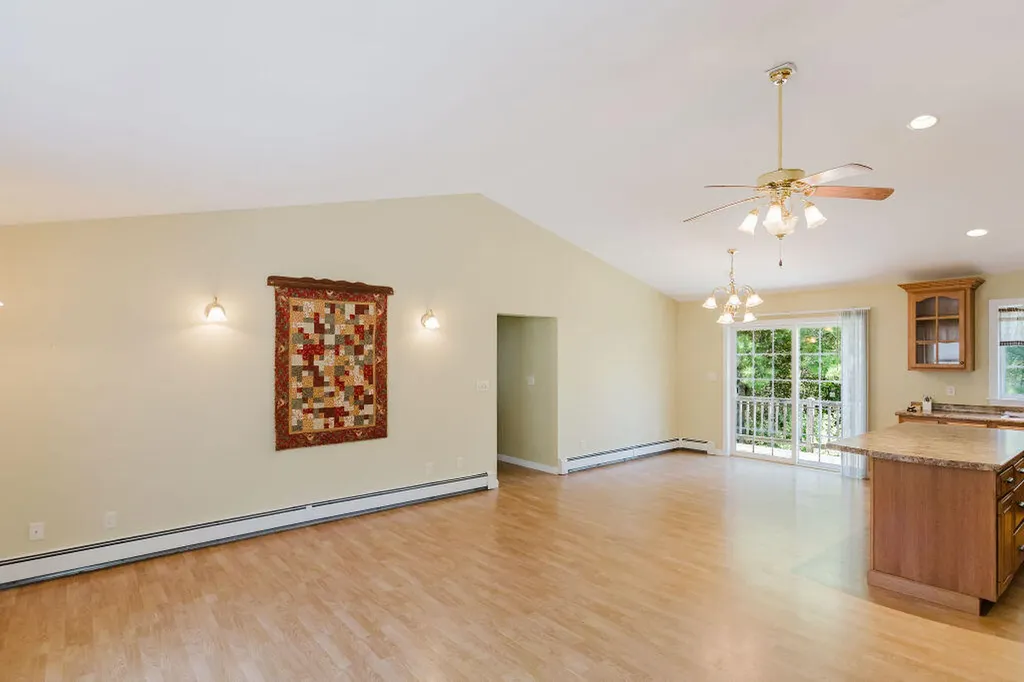 220 Granite Heights Farmington ME 04938