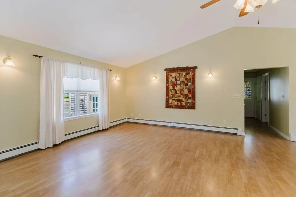 220 Granite Heights Farmington ME 04938