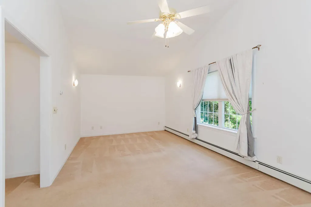 220 Granite Heights Farmington ME 04938