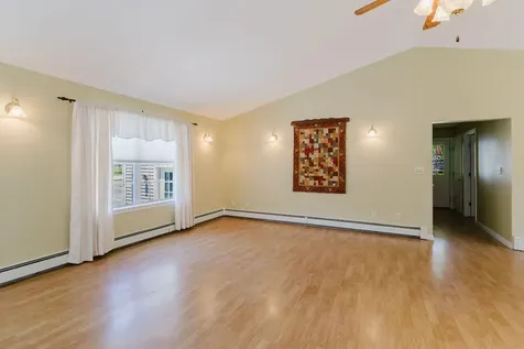 220 Granite Heights Farmington ME 04938