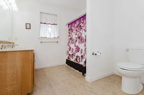 220 Granite Heights Farmington ME 04938