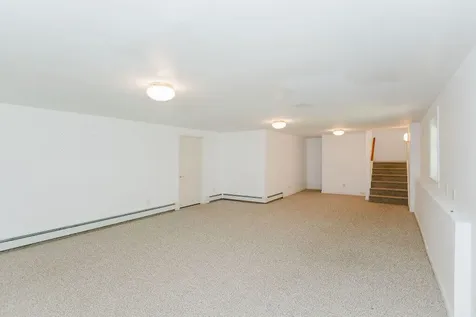 220 Granite Heights Farmington ME 04938