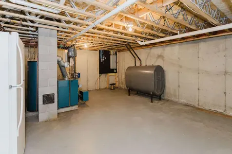 220 Granite Heights Farmington ME 04938