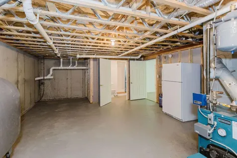 220 Granite Heights Farmington ME 04938