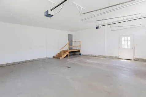220 Granite Heights Farmington ME 04938